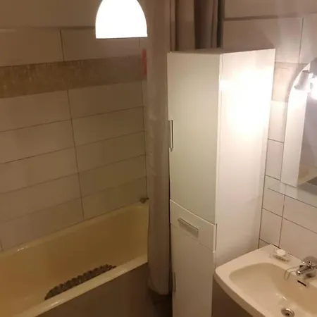 Apartment 2 Chambres, Grand T3, Ideal Location *