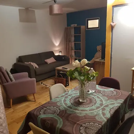Apartment 2 Chambres, Grand T3, Ideal Location *
